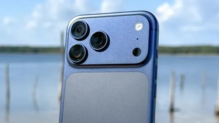 iPhone 17 Pro Scratching Issues: What iFixit Discovered