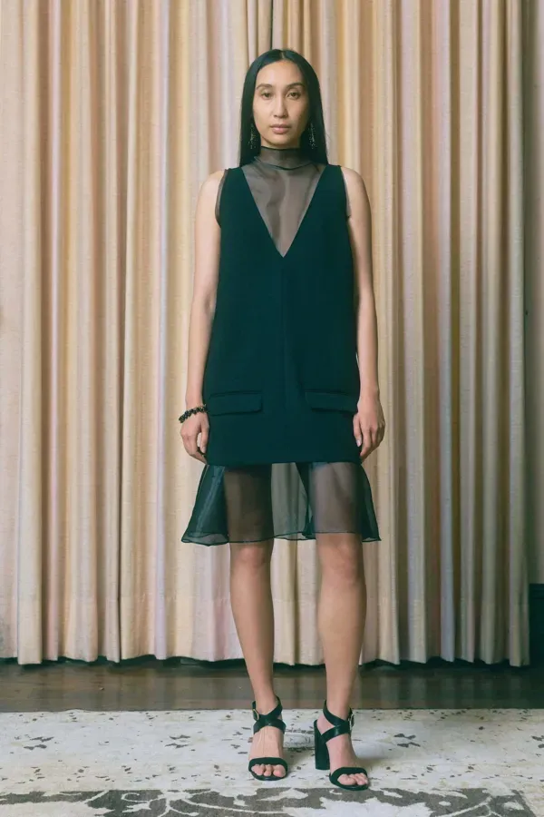 Rachel Comey Spring 2026: Models’ DIY Hair and Makeup