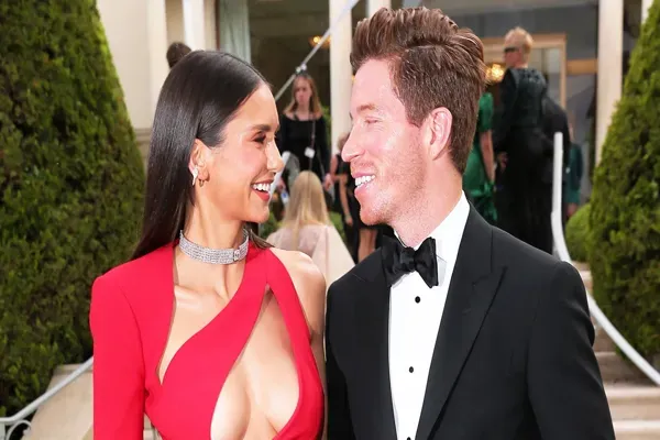 Nina Dobrev Shaun White Breakup Ends Their Engagement