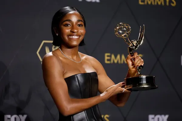 Ayo Edebiri’s Viral Moment at Venice Film Festival